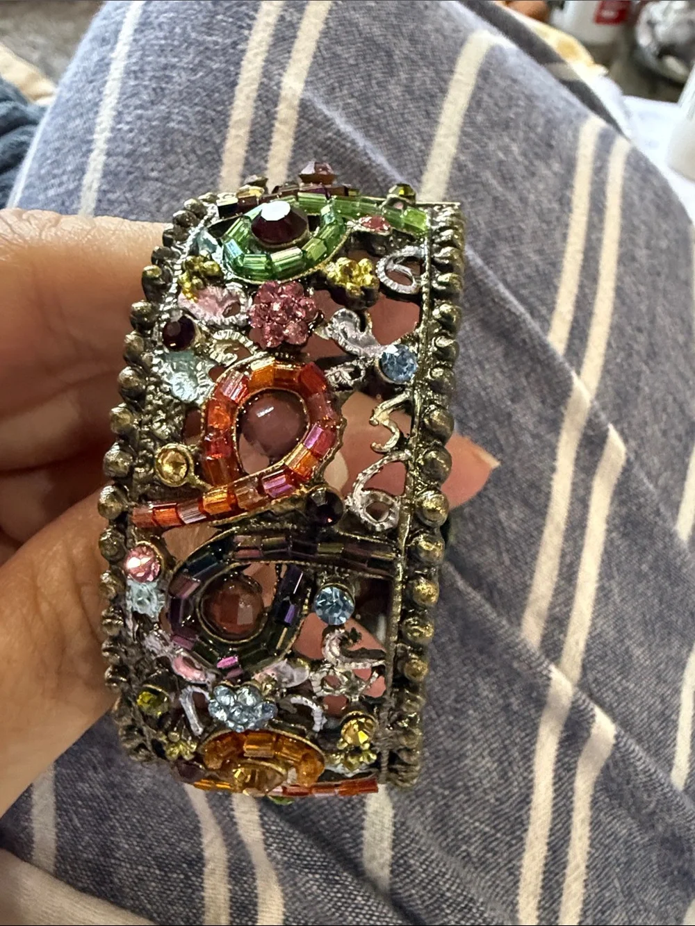 Vtg Narmi jeweled watch